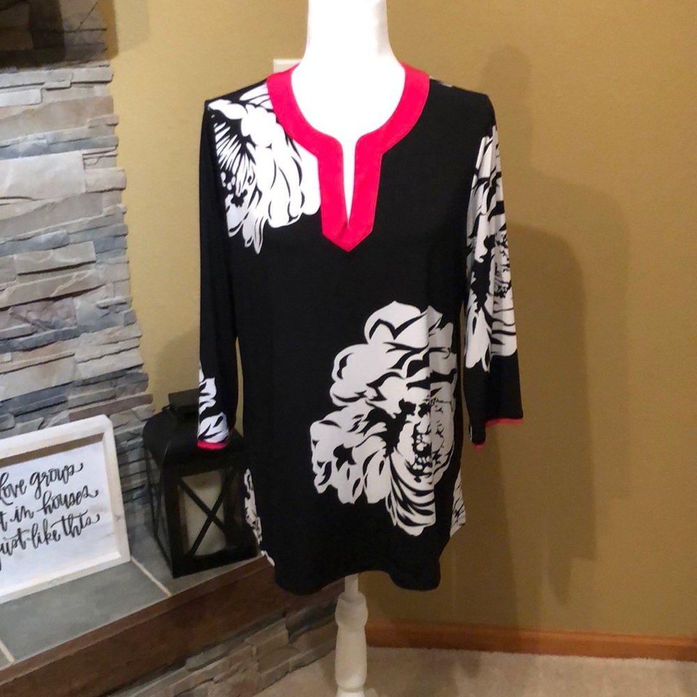 Susan Graver top